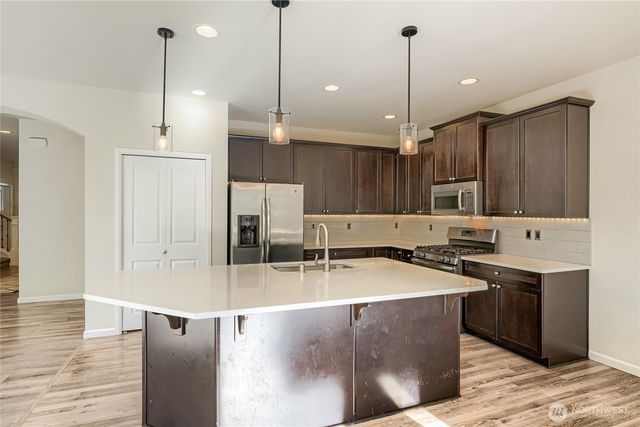 3220 S 281st Place, Auburn, WA 98001