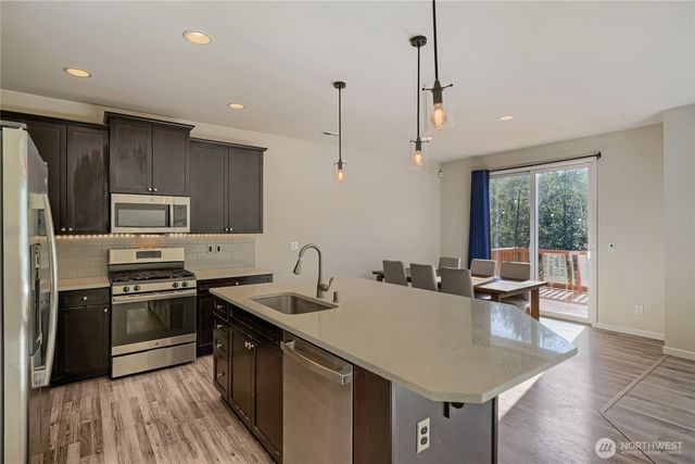 3220 S 281st Place, Auburn, WA 98001