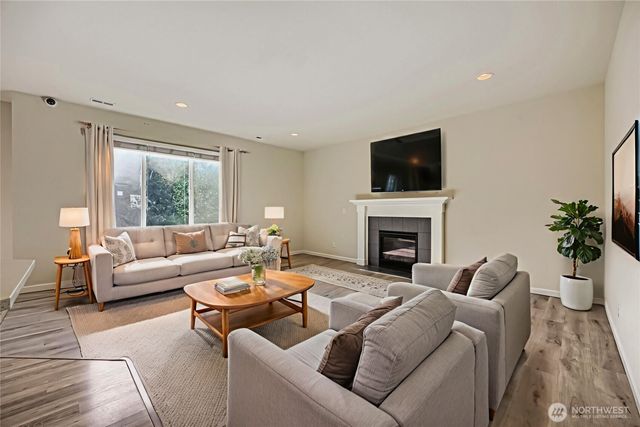 3220 S 281st Place, Auburn, WA 98001