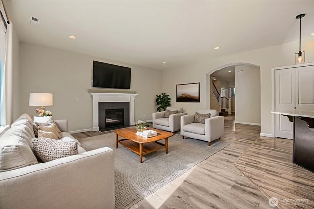 3220 S 281st Place, Auburn, WA 98001