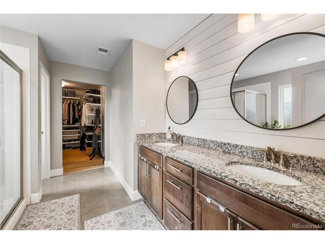 9864 Eagle River St, Littleton, CO 80125