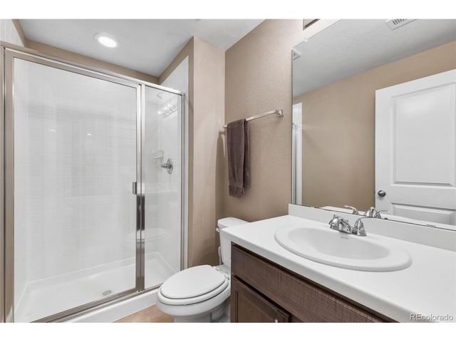 9864 Eagle River St, Littleton, CO 80125