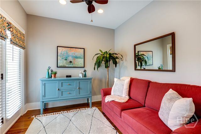 305 E Bolton Street 201, Savannah, GA 31401