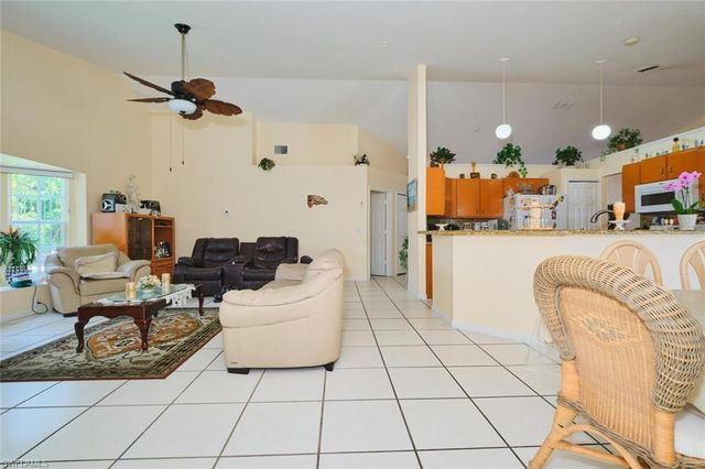 2817 SW 43rd ST, Cape Coral, FL 33914