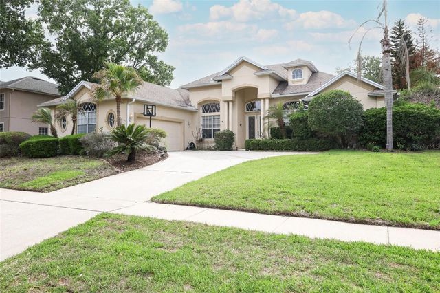 5695 POND PINE POINT, Oviedo, FL 32765