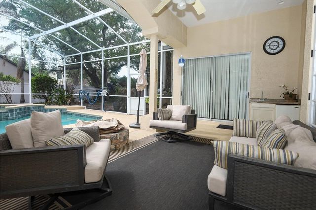 5695 POND PINE POINT, Oviedo, FL 32765