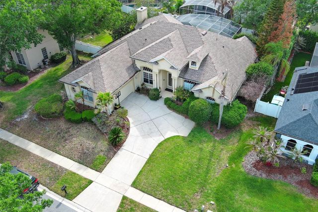 5695 POND PINE POINT, Oviedo, FL 32765