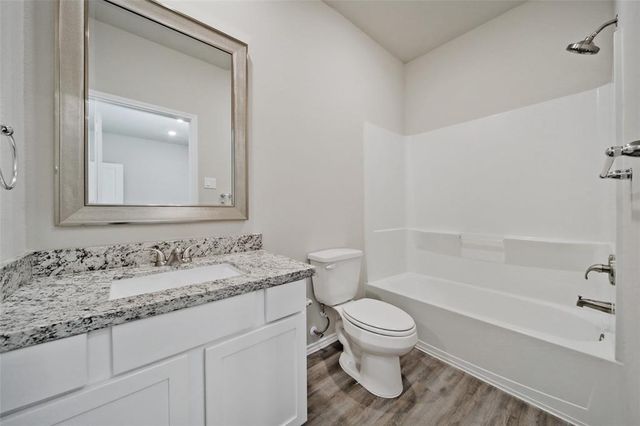 1307 St Lawrence River Rd, Conroe, TX 77385