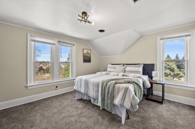 W156N5045 Pilgrim ROAD, Menomonee Falls, WI 53051