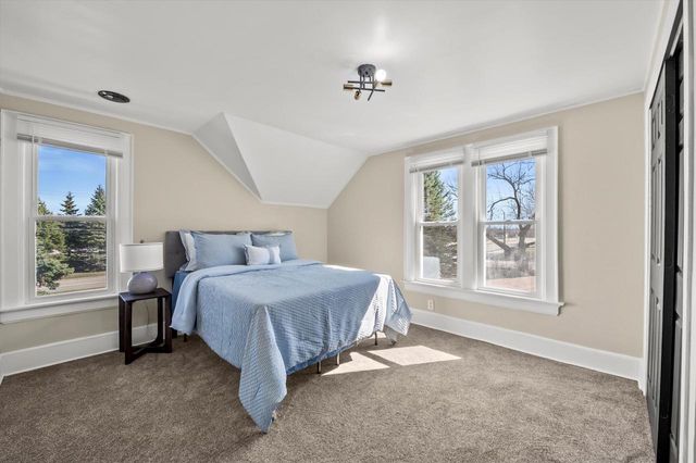 W156N5045 Pilgrim ROAD, Menomonee Falls, WI 53051