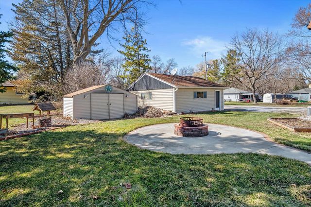 W156N5045 Pilgrim ROAD, Menomonee Falls, WI 53051
