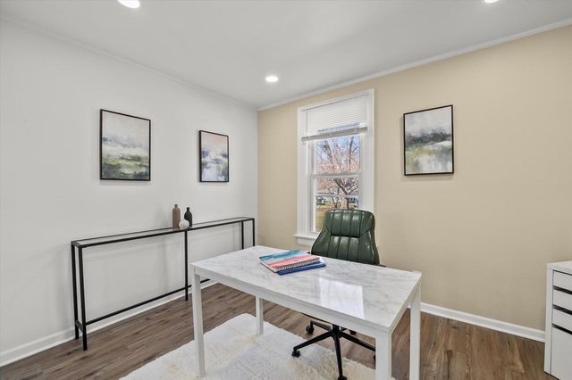 W156N5045 Pilgrim ROAD, Menomonee Falls, WI 53051