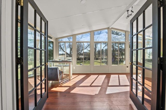 W156N5045 Pilgrim ROAD, Menomonee Falls, WI 53051