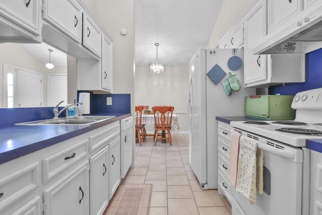 2216 86th Street, Lubbock, TX 79423