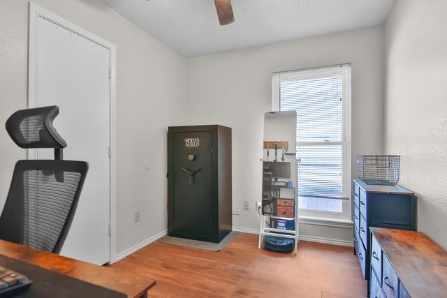 2216 86th Street, Lubbock, TX 79423