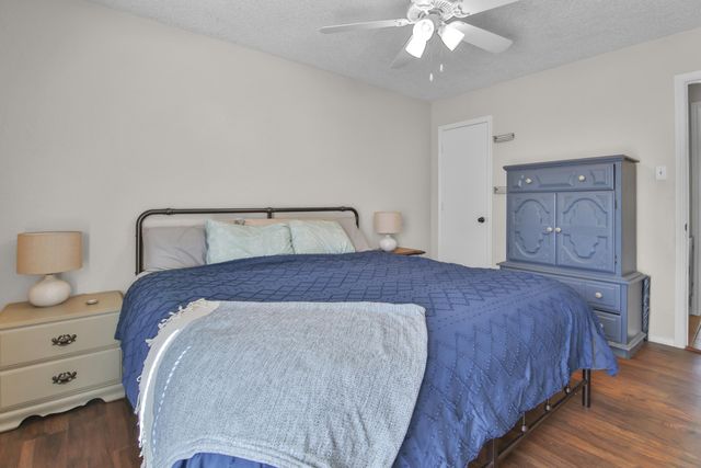 2216 86th Street, Lubbock, TX 79423