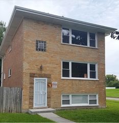 1021 S 16th Avenue 2, Maywood, IL 60153