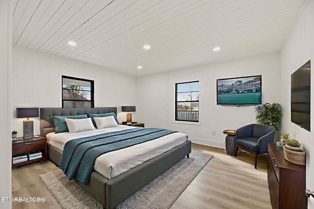 507 E Inskip Drive, Knoxville, TN 37912