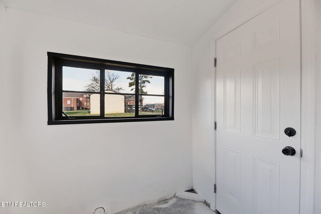 507 E Inskip Drive, Knoxville, TN 37912