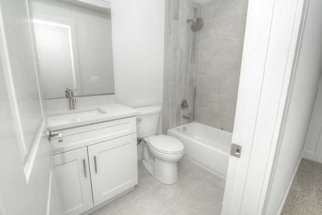 212 Walnut Street N D, Bensenville, IL 60106