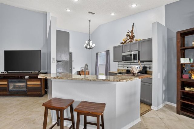 12229 DAWN VISTA DRIVE, Riverview, FL 33578