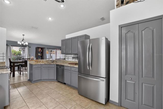 12229 DAWN VISTA DRIVE, Riverview, FL 33578