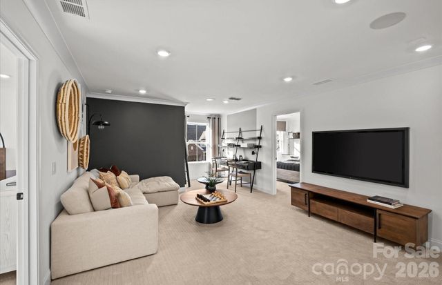 1016 WT Ferguson Drive, Matthews, NC 28104
