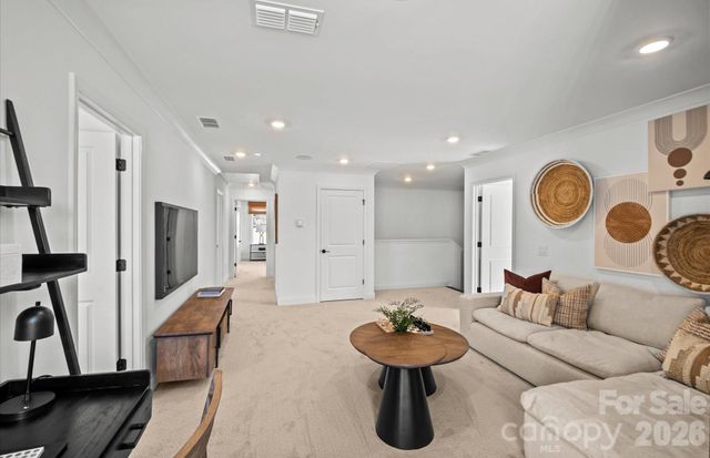 1016 WT Ferguson Drive, Matthews, NC 28104