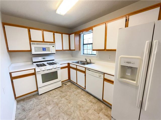 116 Westwood Drive, Dallas, GA 30132