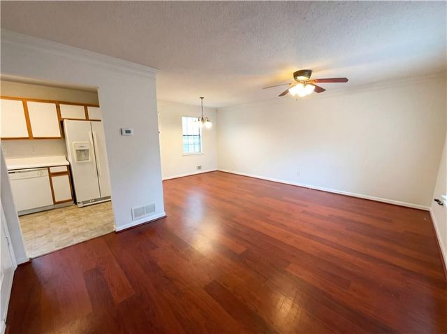 116 Westwood Drive, Dallas, GA 30132