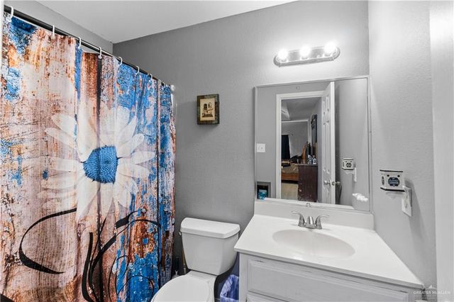 21156 Hooks & Hodges Road, Santa Rosa, TX 78593
