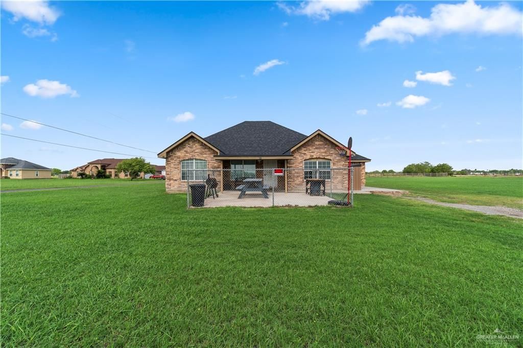 21156 Hooks & Hodges Road, Santa Rosa, TX 78593