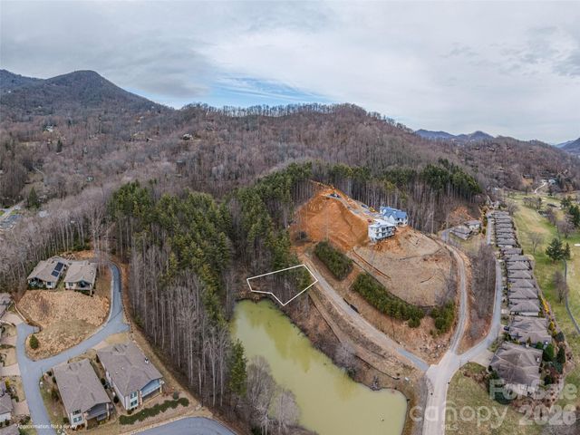 9 Freshwater Cove, Maggie Valley, NC 28751