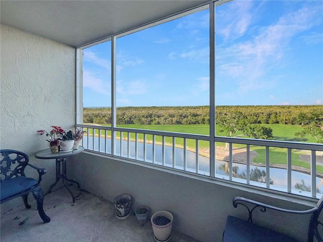 2333 FEATHER SOUND DRIVE C507, Clearwater, FL 33762