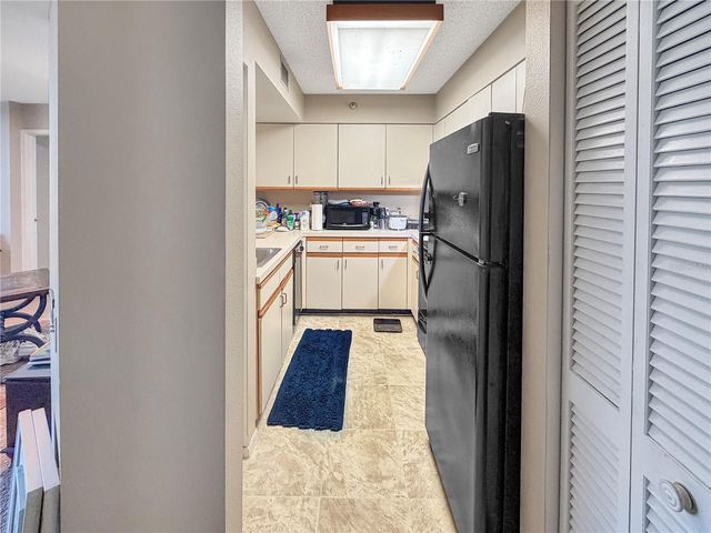 2333 FEATHER SOUND DRIVE C507, Clearwater, FL 33762