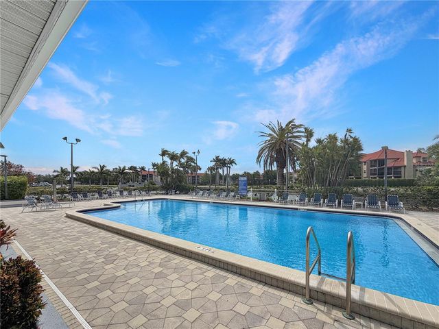 2333 FEATHER SOUND DRIVE C507, Clearwater, FL 33762