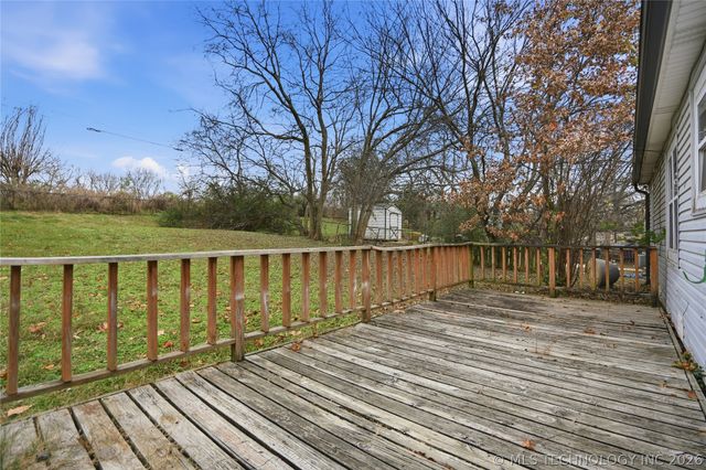 549 N 23rd West Avenue, Tulsa, OK 74127