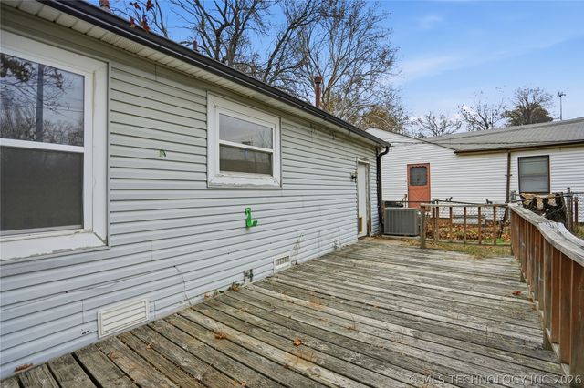 549 N 23rd West Avenue, Tulsa, OK 74127
