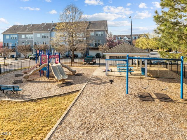 1426 Crafton Way, Raleigh, NC 27607