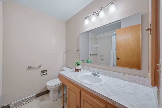 407 Marviel Drive, Fairlawn, OH 44333