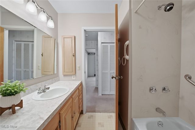 407 Marviel Drive, Fairlawn, OH 44333