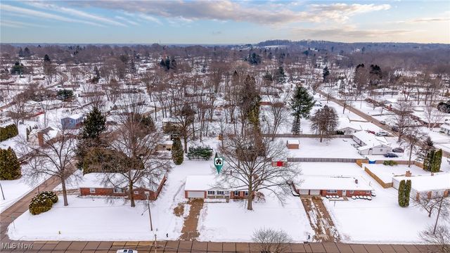 407 Marviel Drive, Fairlawn, OH 44333