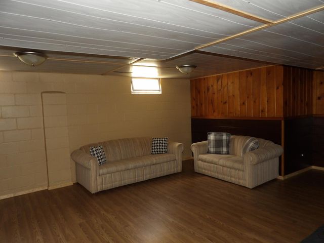 1920 2nd Avenue SE, Austin, MN 55912