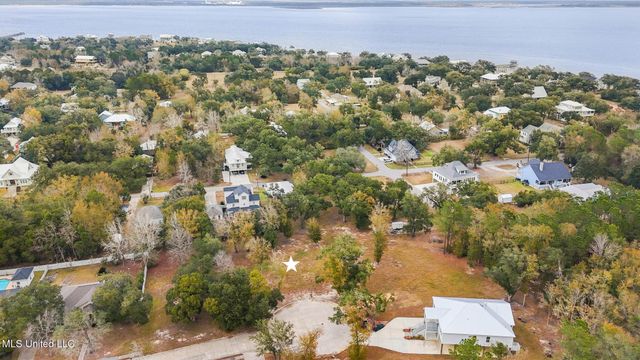 Oaks Boulevard, Bay Saint Louis, MS 39520