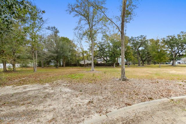 Oaks Boulevard, Bay Saint Louis, MS 39520