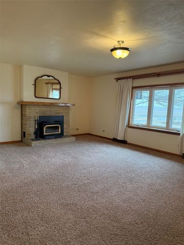 2482 65th Street, Vinton, IA 52349