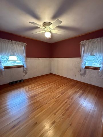 2482 65th Street, Vinton, IA 52349