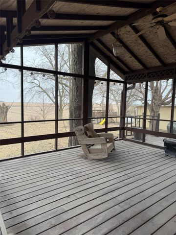 2482 65th Street, Vinton, IA 52349