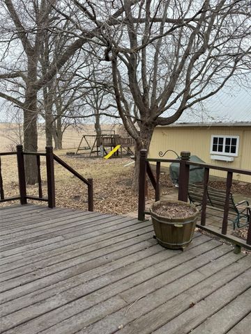 2482 65th Street, Vinton, IA 52349