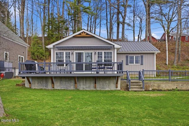 13 Terrace Dr Ext, Lake Luzerne, NY 12846